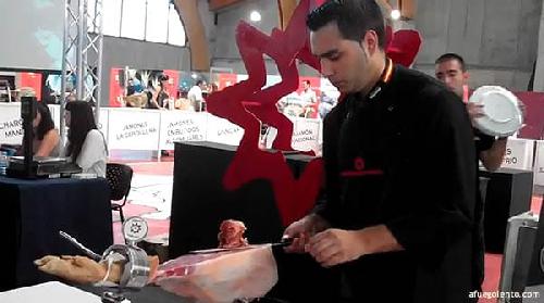 MasterClass impartida por el campeón de España de corte de jamón D. David Lavado