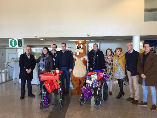 Rotary reparte ilusión en el Hospital San Pedro de Alcántara de Cáceres 